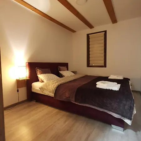 Brvnara Vidra Casa de Férias