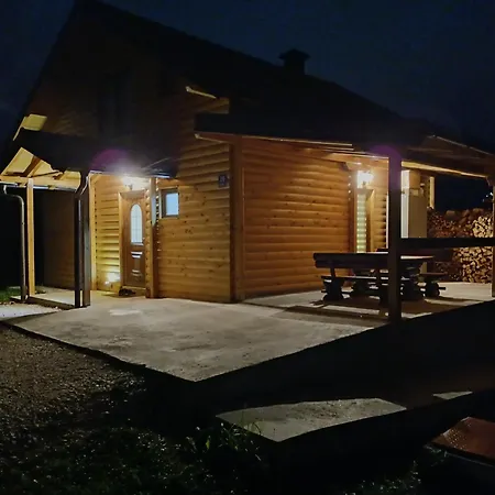 Brvnara Vidra 度假居 *